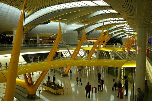 Аэропорт Мадрид-Барахас фото