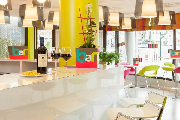 Ibis Styles Bordeaux Saint Medard фото