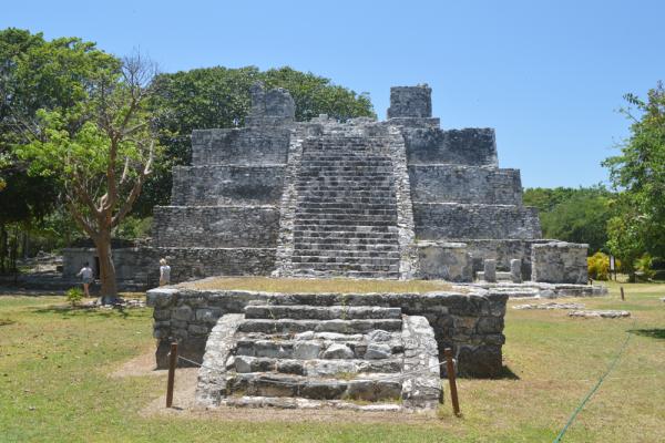 Древний город майя Эль-Меко фото