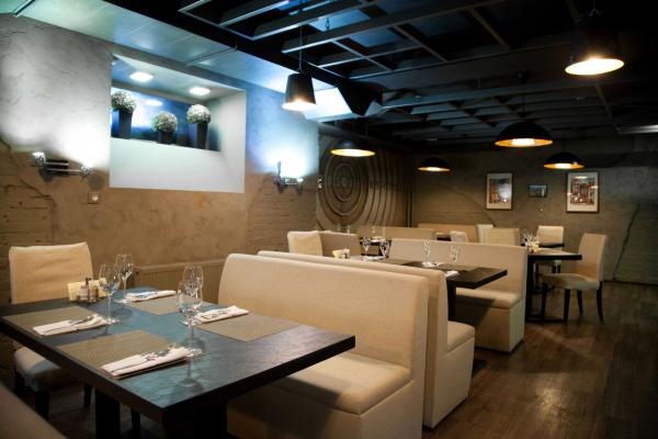 Twelve Bar фото