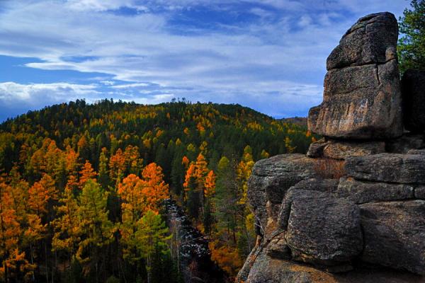 Каменные стажи Олхи фото