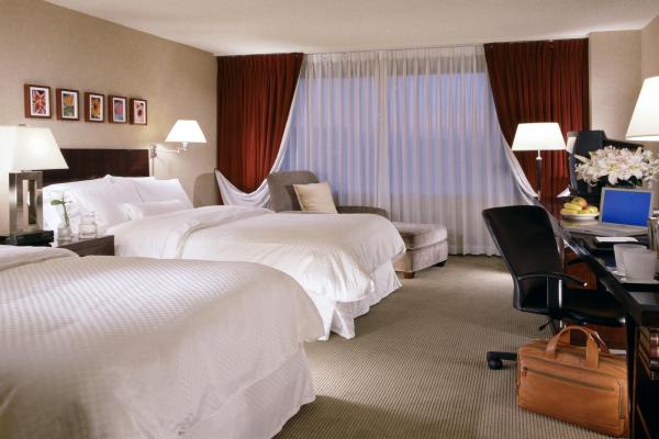 Номер в отеле The Westin Los Angeles Airport Hotel фото