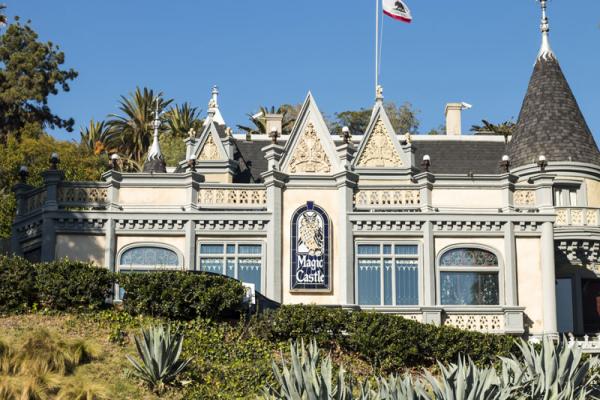 Отель Magic Castle Hotel фото