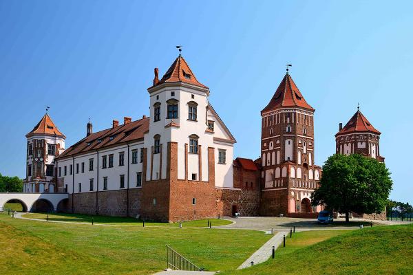 Мирский замок фото