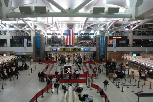 Аэропорт Нью-Йорка имени Джона Кеннеди фото