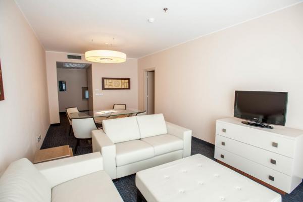 Doubletree by Hilton Olbia фото
