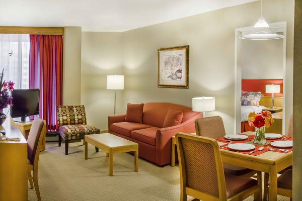 Отель Cartier Place Suite Hotel фото