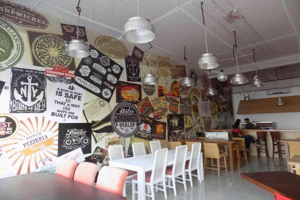 Thunder Road Pizza & Grill фото