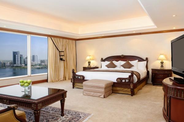 Hilton Sharjah фото
