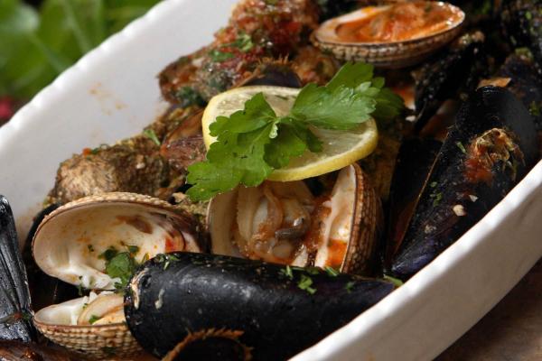 Oyster & Sushi Bar Bota фото
