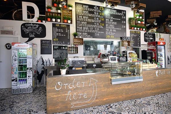 Toto´s Burger Bar фото