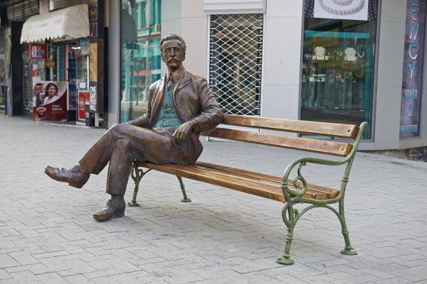 Бульвар князя Бориса I фото