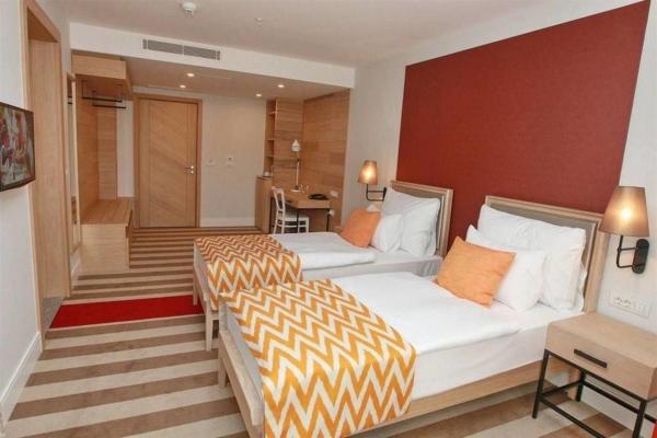 Hotel Budva фото