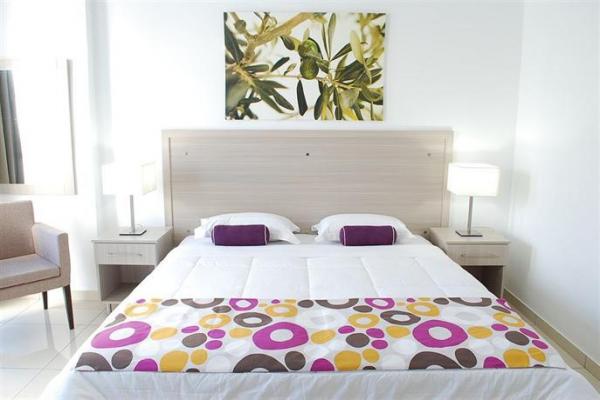 Frixos Suites Hotel Apartment фото