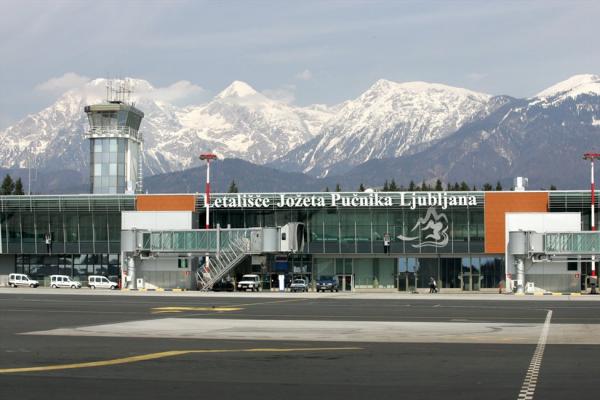 Аэропорт Любляны фото