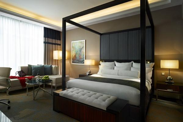Hotel Majestic фото
