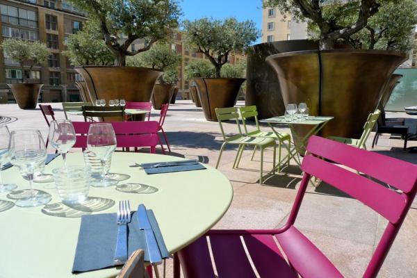 Le Cafe des Epices фото