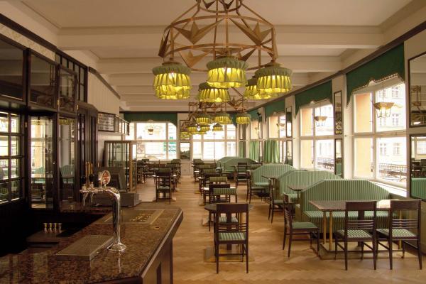 Grand Cafe Orient фото