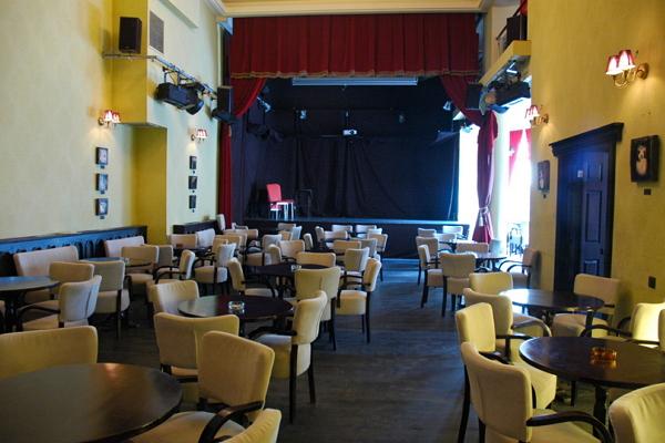 Godot Café-Teatru фото