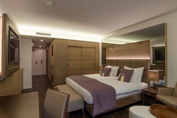 Crowne Plaza Salzburg — The Pitter фото