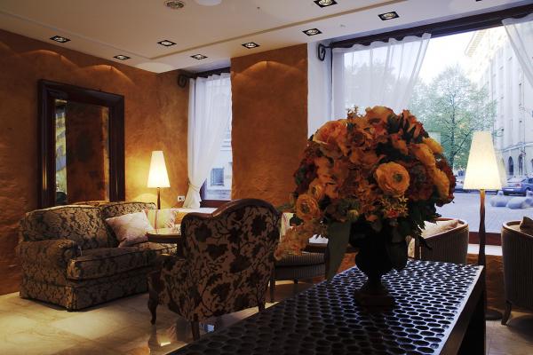 Savoy Boutique фото