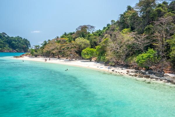 White Sand Beach фото