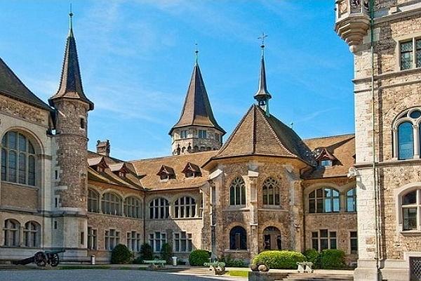 Швейцарский национальный музей фото
