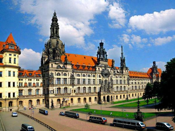 Дрезденский замок фото