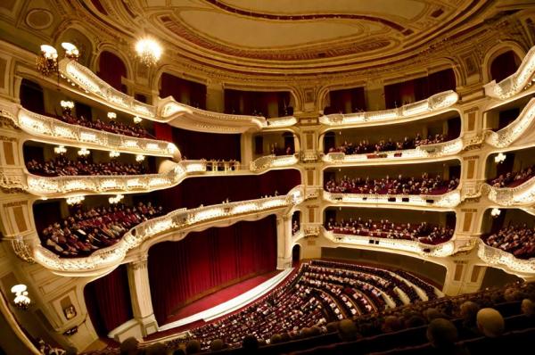 Дрезденская государственная опера фото