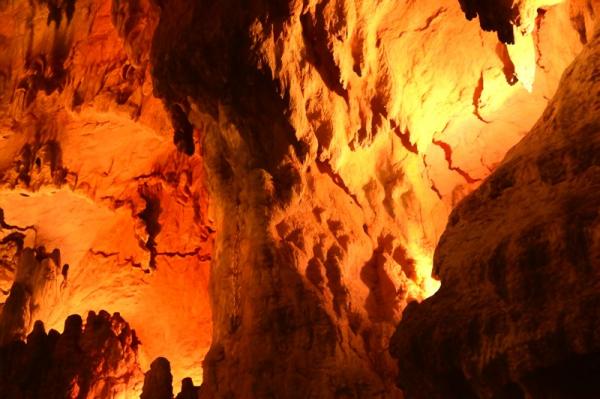 Пещеры Тойрано фото