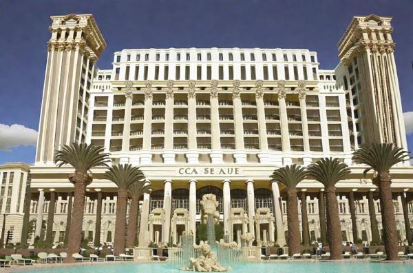 Caesars Palace фото