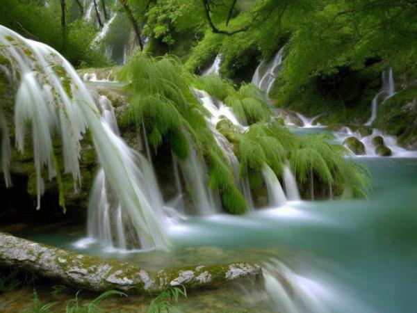 Тридцать три водопада фото