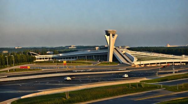 Аэропорт Вашингтона Даллес фото