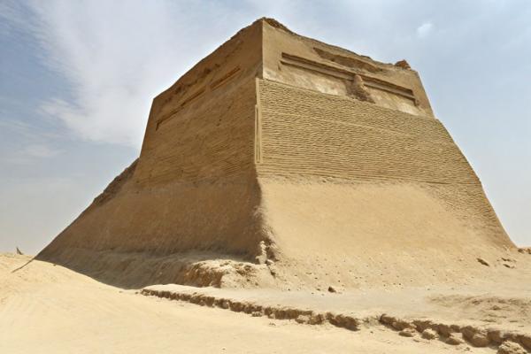 Мейдумская пирамида фото